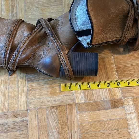 Freebird - Picture 9 of 16